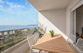 Amazing Apartment In Makarska With Wi-Fi